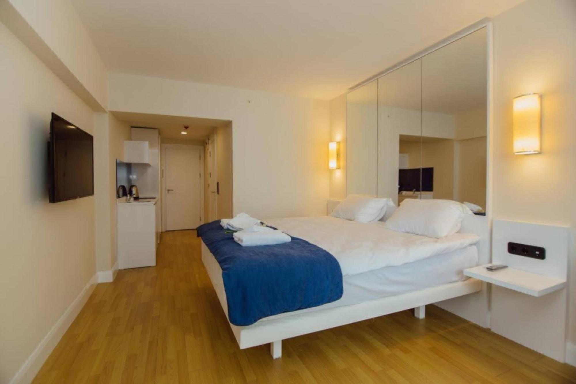 Relax And Unwind Premier Sea View Aparthotel In バトゥーミ エクステリア 写真